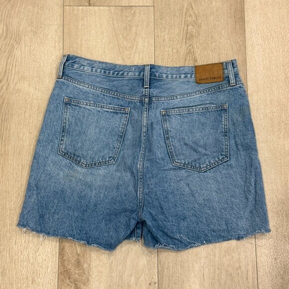 Aritzia Denim Forum Yoko Mid Thigh Short - Picture 2 of 3